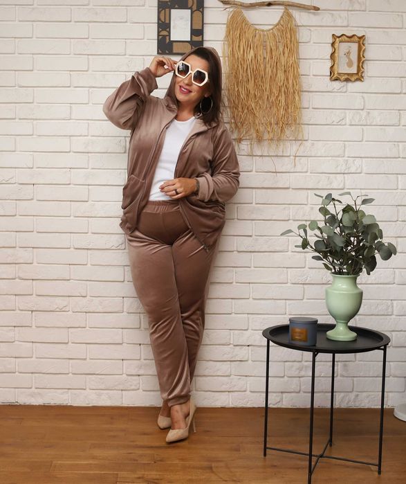 Komplety PLUS SIZE. Polska produkcja 2XL-4XL