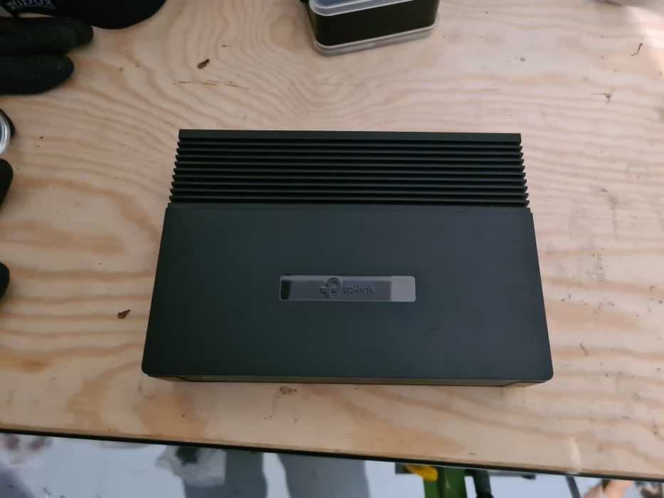 Switch TP Link TL-SF1016D