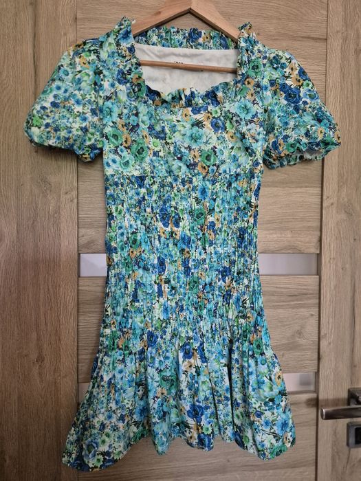 Sukienka mini bawełniana Zara XS kwiecista