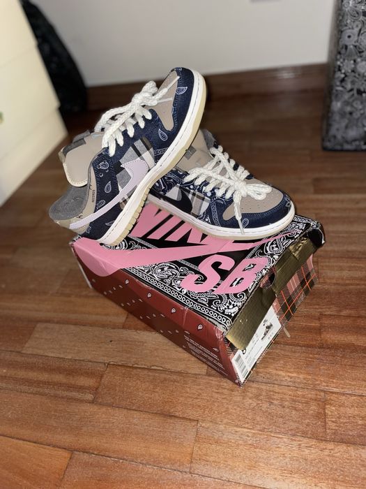 Nike dunk low Travis Scott (Cactus Jack)
