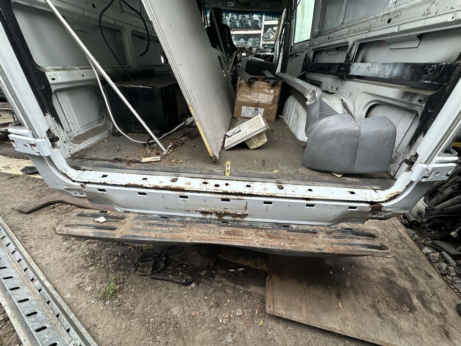 Кузов спрінтер 904 середня база спарка