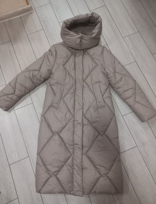 Зимовий пуховик ( синтепон)