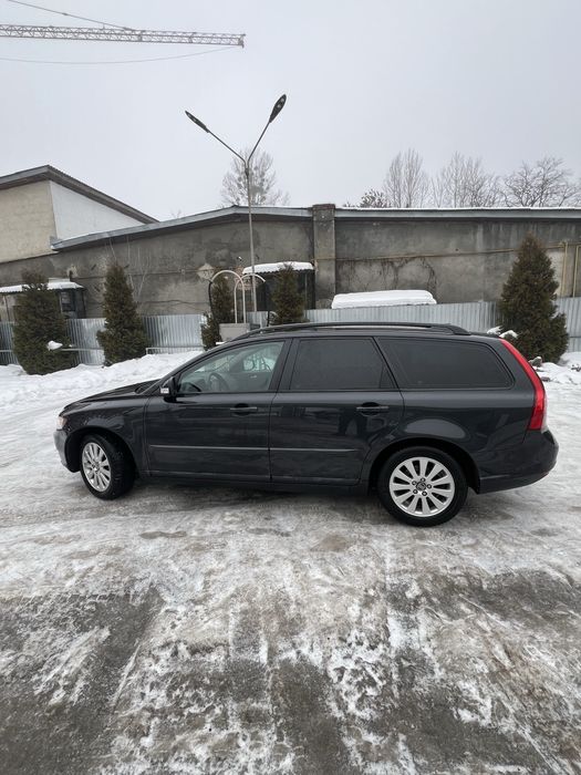 Продам Volvo v50