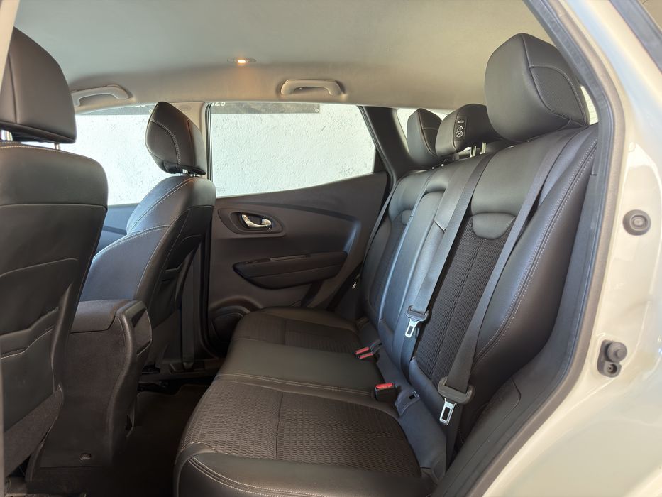 Renault Kadjar 1.3 TCe 140cv Limited Edition - Desde 225€ Mês