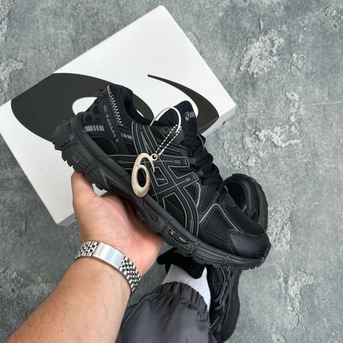 ASICS Gel-Kahana 8 black