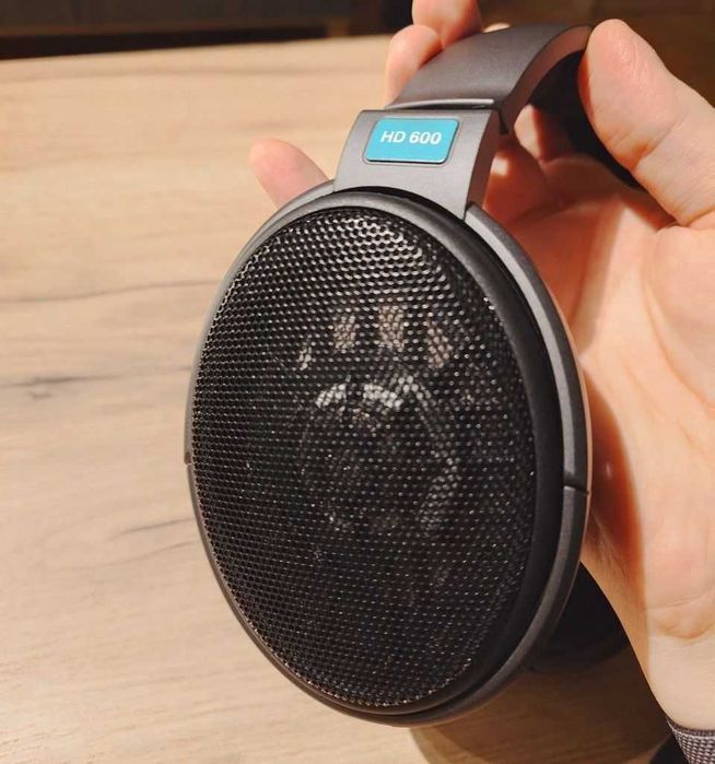 Słuchawki Sennheiser HD600 - stan idealny