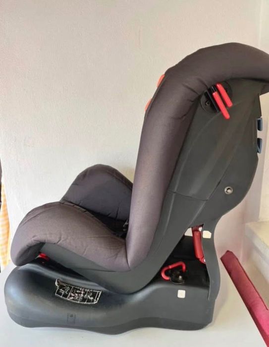 Cadeira auto 0-25kg Pierre Cardin