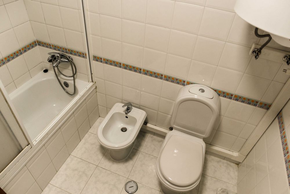 Quarto de casal (Excelente Localização)