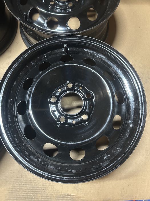 5x120 BMW 7Jx16 72,6 IS47 felgi stalowe e90 e87 er1 er3