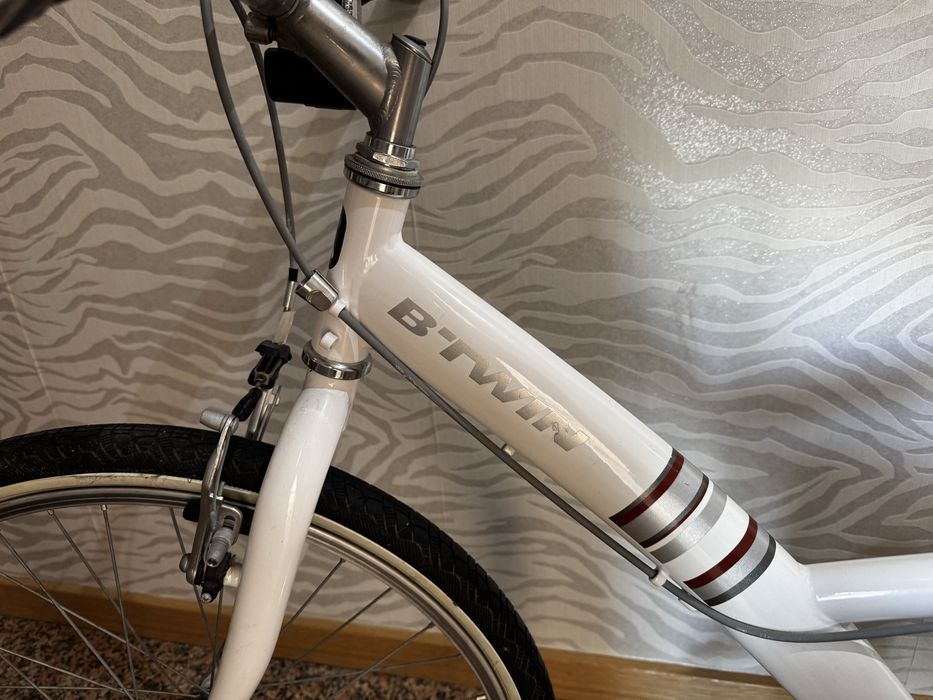 Bicicleta dechatlon quase nova