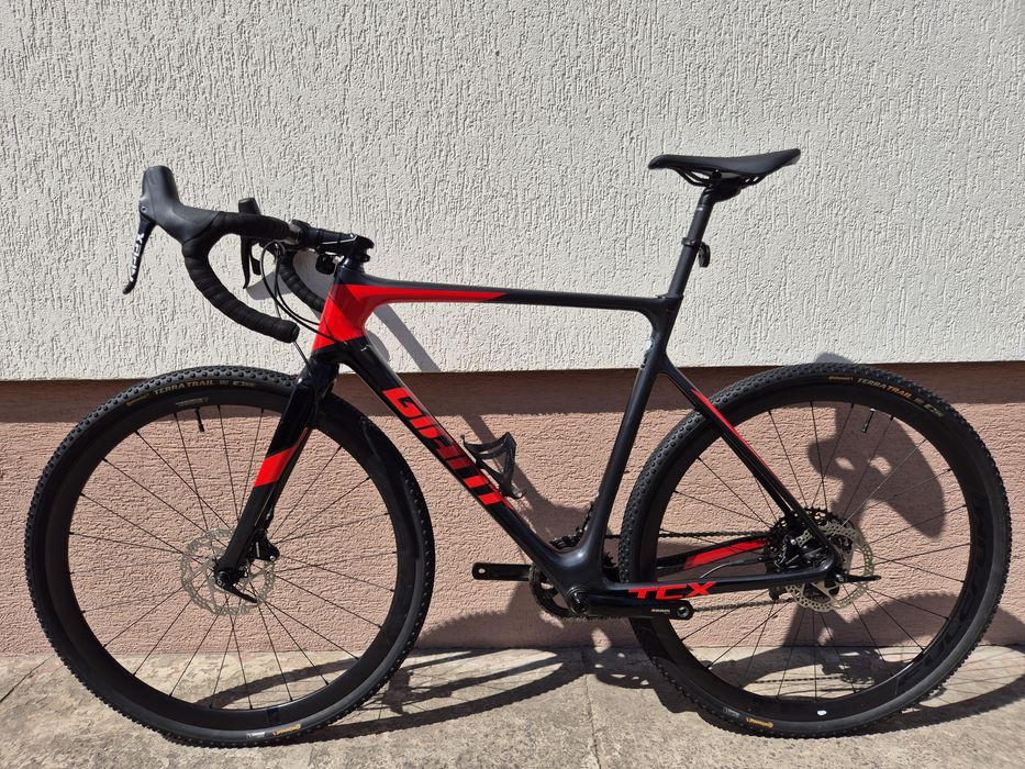 Rower przełajowy / gravel Giant TCX, full carbon, Sram Apex