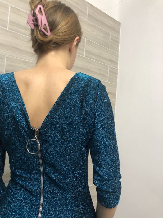 Сукня вечірня