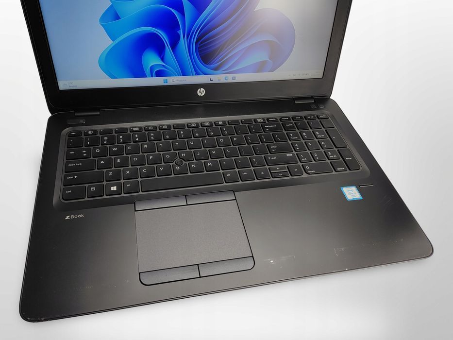 STACJA ROBOCZA HP ZBook 15 i7-6600U FirePro 2GB 16GB 256SSD Win11