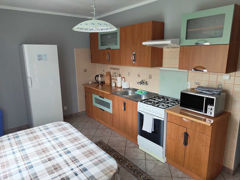 100m do plaży | Pokoje i Domki