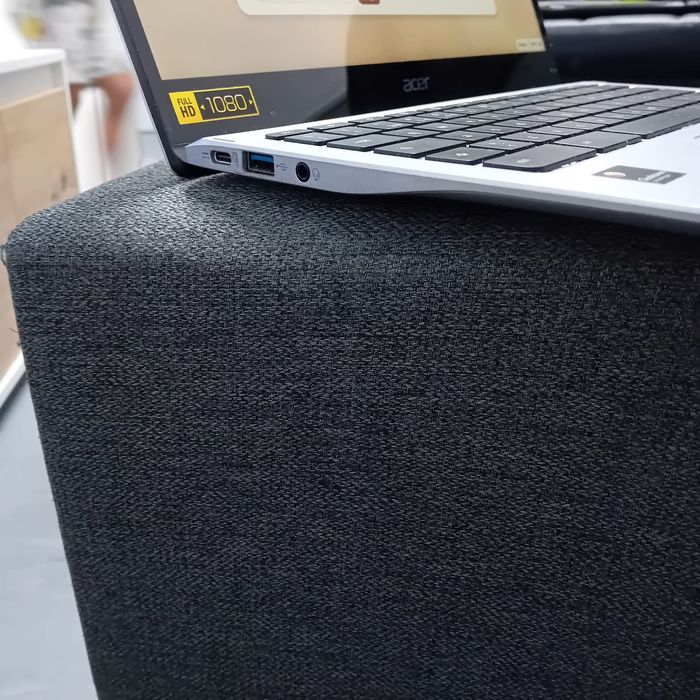 Pc portátil chromebook spin 513 4gb de ram e 64gb de armazenamento
