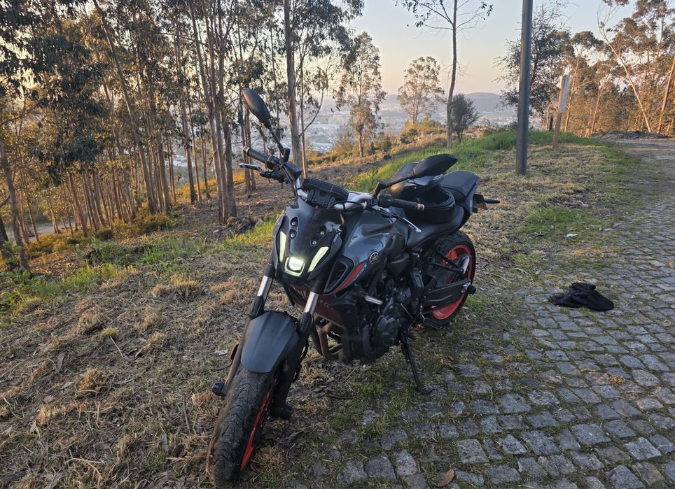 Yamaha MT-07 (2021) Versao: 35kw Livrete (Atualmente está Full Power)