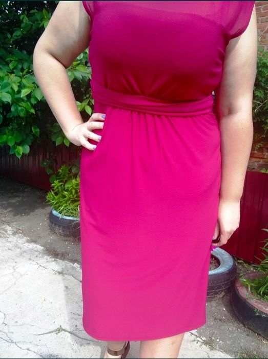 Красивое платье 52-54размер