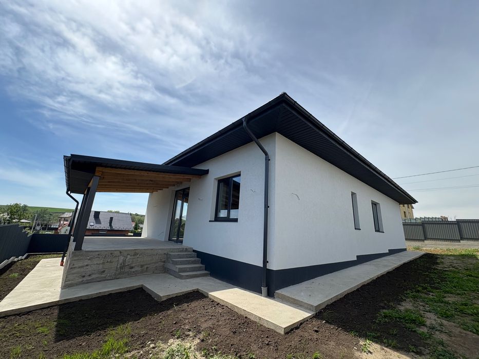 Продам будинок 110 м², с. Великий Кучурів