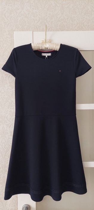 Платье Tommy hilfinger 175