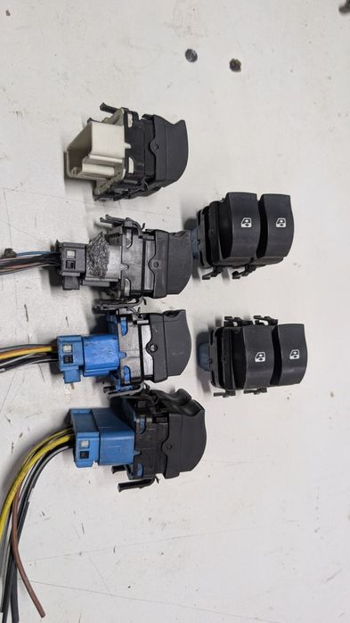 Кнопка склопідйомника Рено , renault