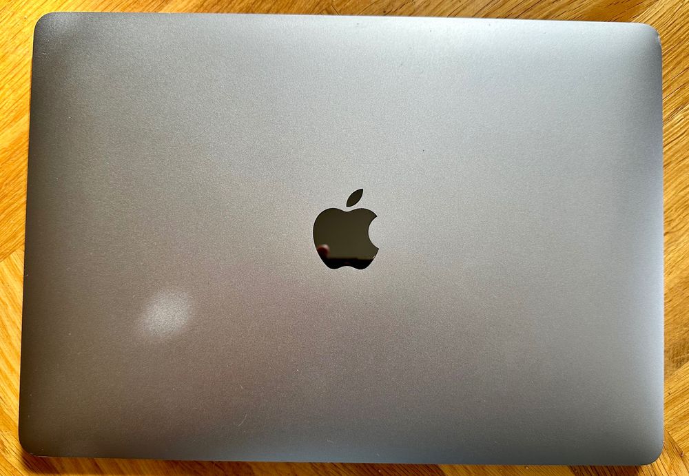 MacBook Air 13 cali 2019 r. A1932 8GB/256GB Space Gray