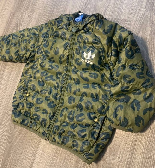 Дитяча куртка на весну 2-3 роки