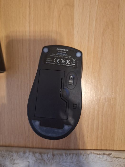 Bezprzewodowa klawiatura i mysz Medion MD 86931