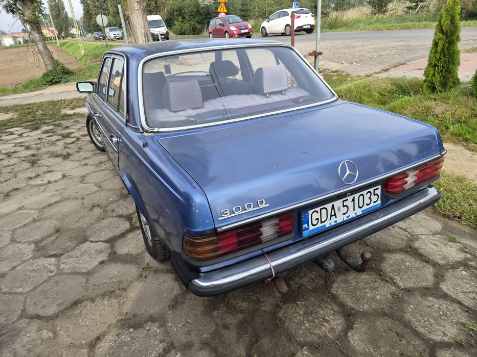 Mercedes W123 3.0D