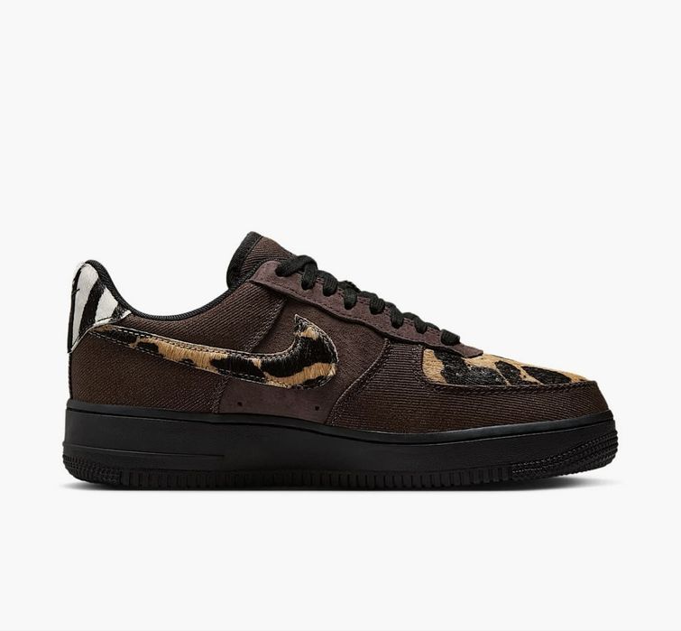 Кросівки  Nike Air Force 1 07 Brown