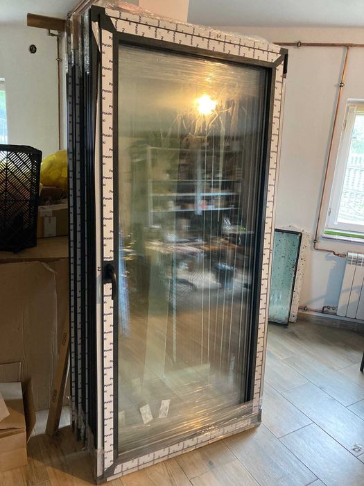 Drzwi dwuskrzydłowe aluminiowe