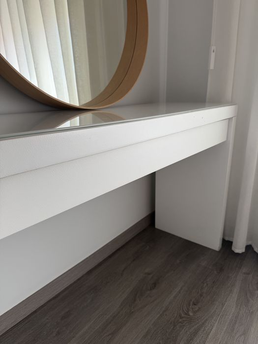 Toucador MALM IKEA 120x41 cm -  Branco + Vidro Branco Incluído