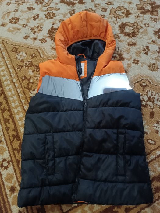 Безрукавка дитяча