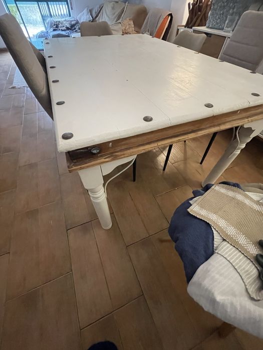 Mesa jantar mexicana pintada e encerada