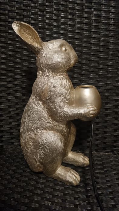 Piękna lampka królik