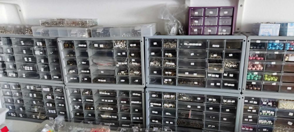 Complementos para produção de bijuteria e afins