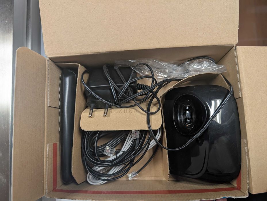 Gigaset A220 Cordless Landline Telephone – Used (with box and manual)64584631905155121