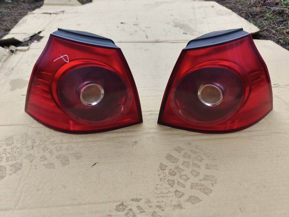 Задні стопи Фольксваген Гольф 5 Фанарі