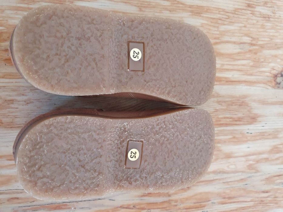 Sapatos de Criança em Pele - N 25