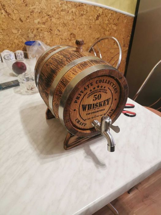 Дубова бочка для алкоголю діжка  для зберігання вина віскі самогону