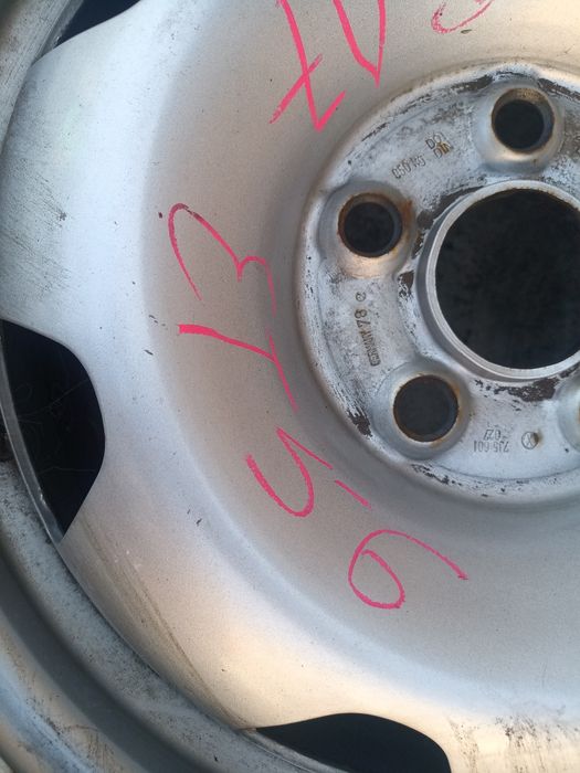 Felga 5x120 ET56 R17