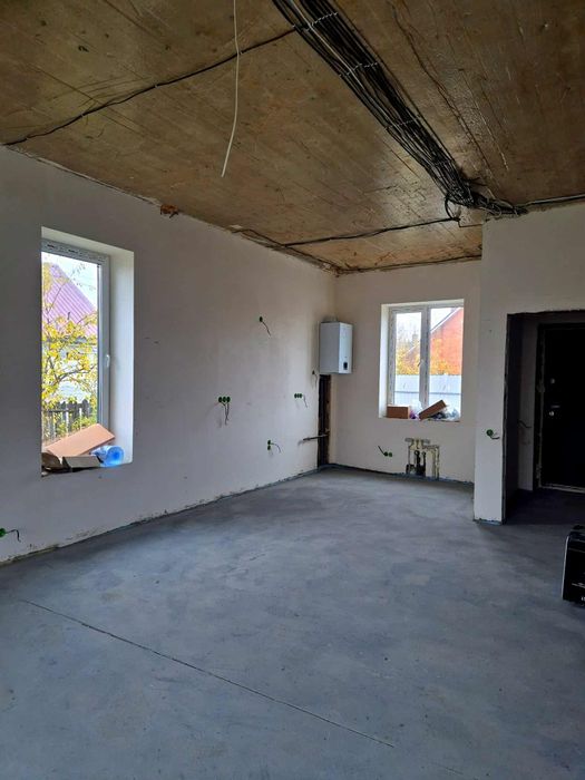 Продам дуплекс на Таращанському