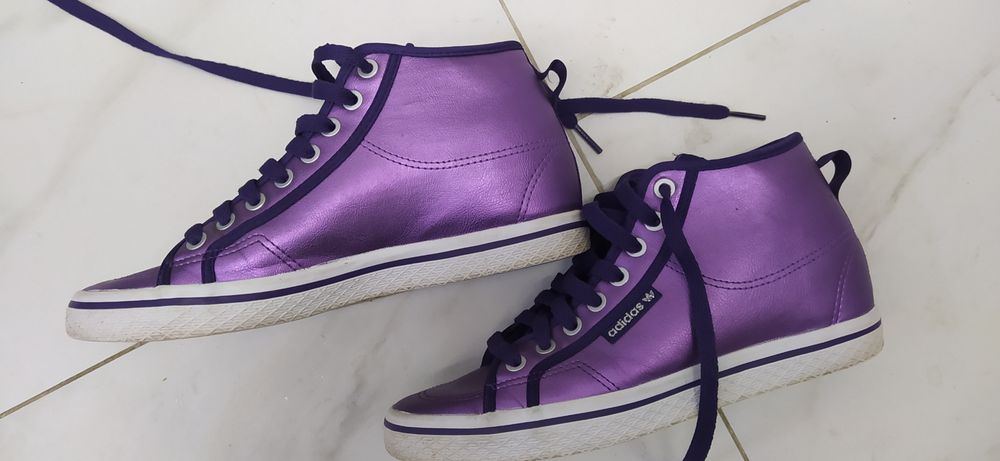 Buty Adidas snikersy