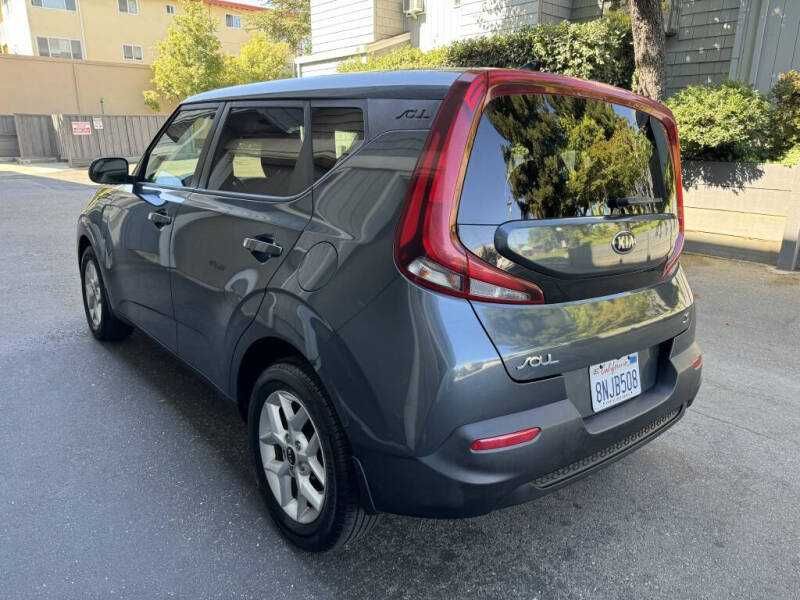 2020   Kia   Soul