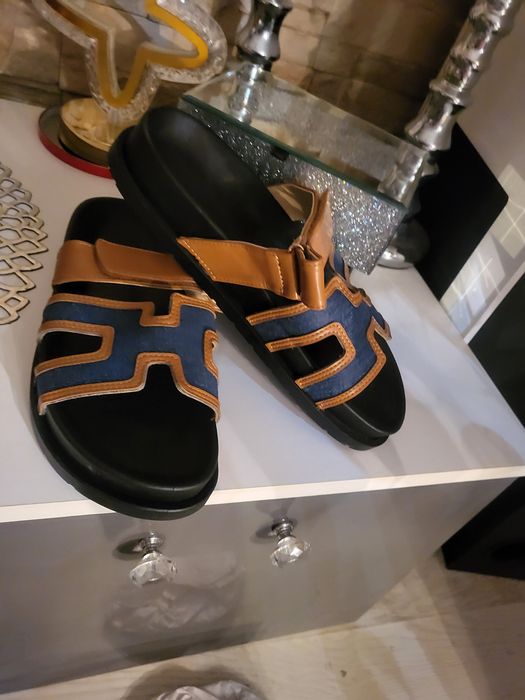 Klapki rozmiar 39 nowe