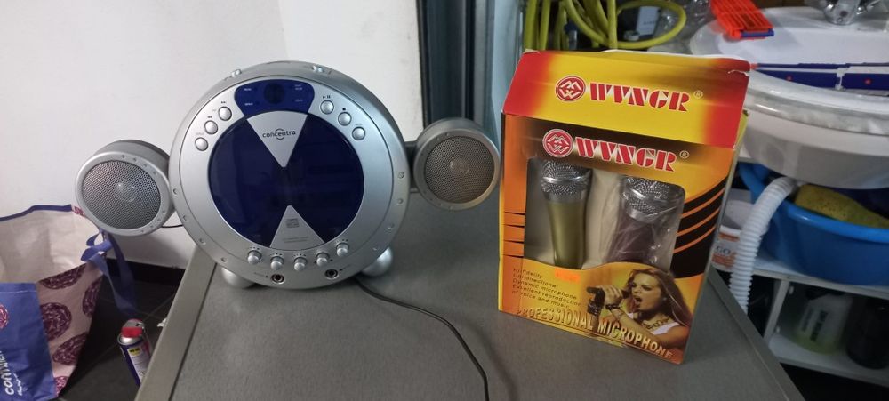 Karaoke com microfones da Concentra