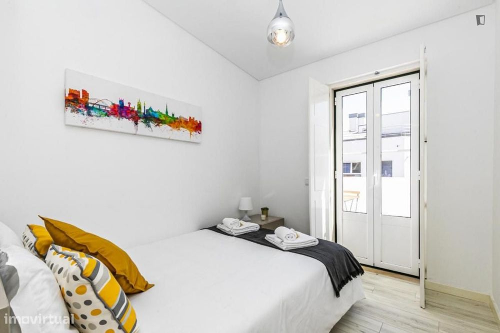 Apartamento com 2 quartos - localizado em Arroios Lisbon