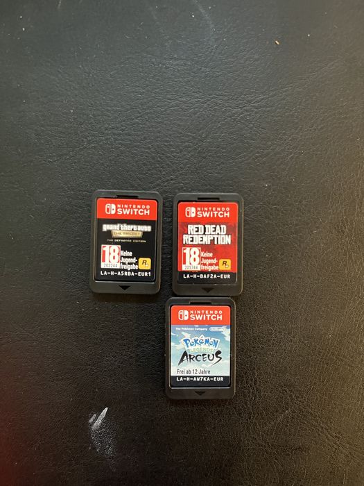 Jogos nintendo switch (GTA Triology, Pokemon Arceus, Read Dead)