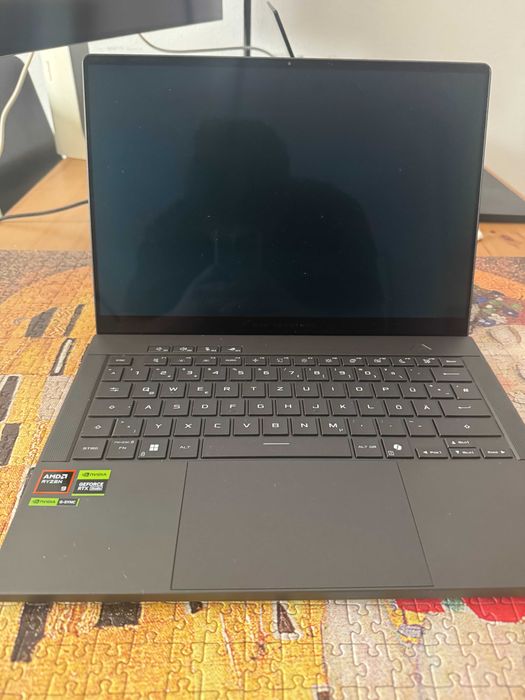 Laptop ASUS Rog Zephyrus G14