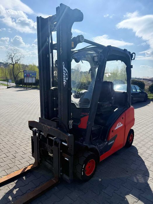 Вилковий навантажувач Linde H20T газ, Triplex 5.45 м, бічне зміщення, позиціонер вил, 2017 рік