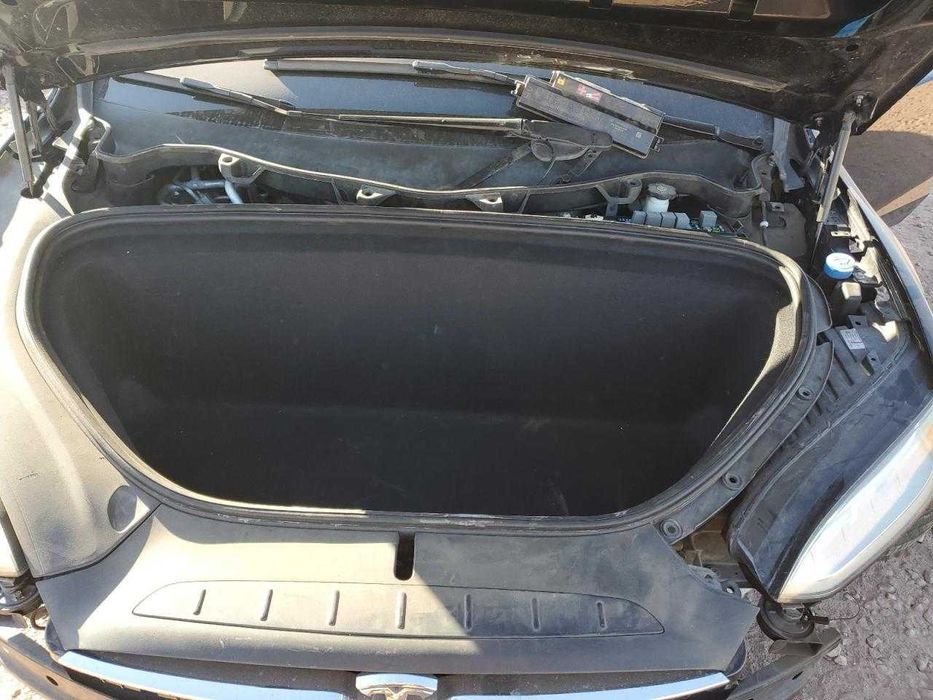 TESLA MODEL X P90D Performance